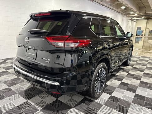 Certified 2024 Nissan Rogue Platinum AWD/4WD image 10