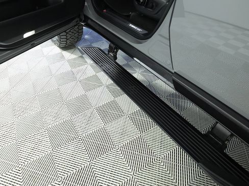 Used 2025 Lexus GX 550 image 22