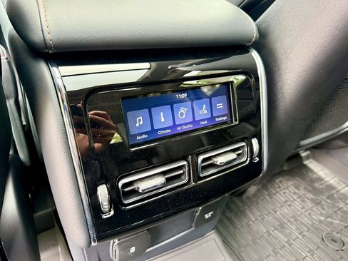 New 2026 Lincoln Aviator AWD image 41