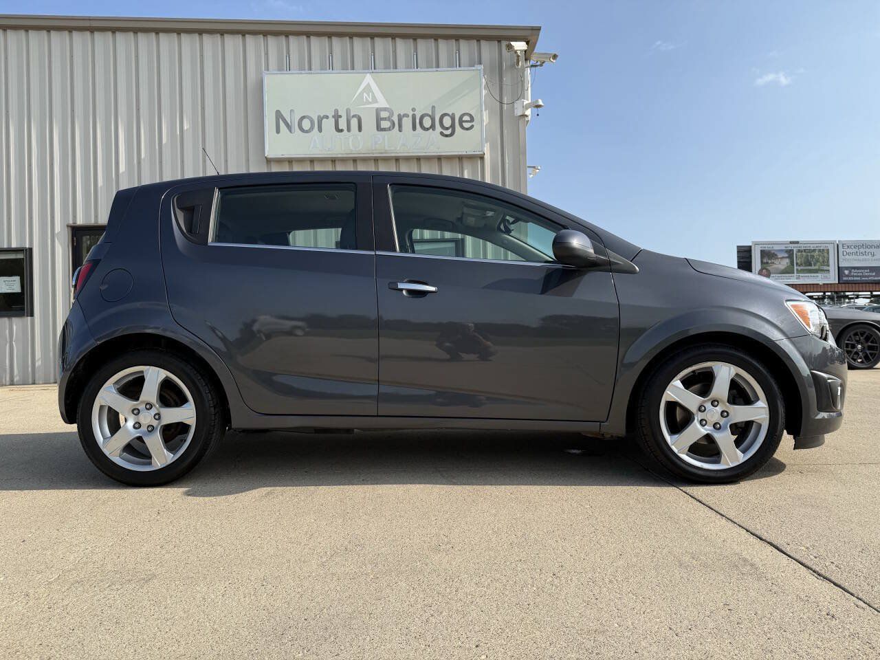 Used 2013 Chevrolet Sonic LTZ FWD image 23