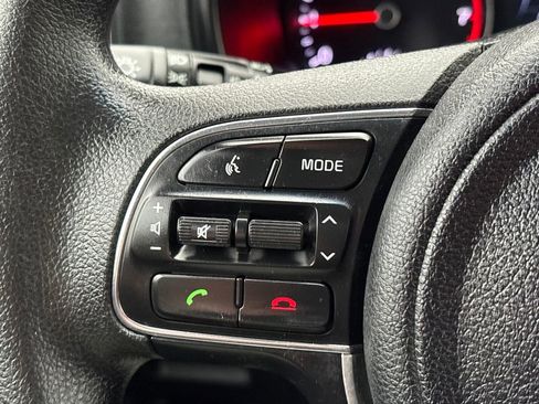 Used 2018 Kia Sportage LX image 19