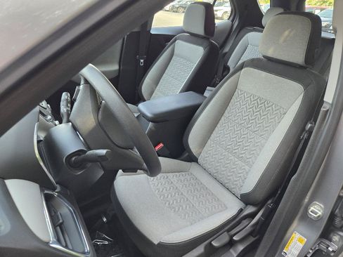 Used 2024 Chevrolet Equinox LS FWD image 11