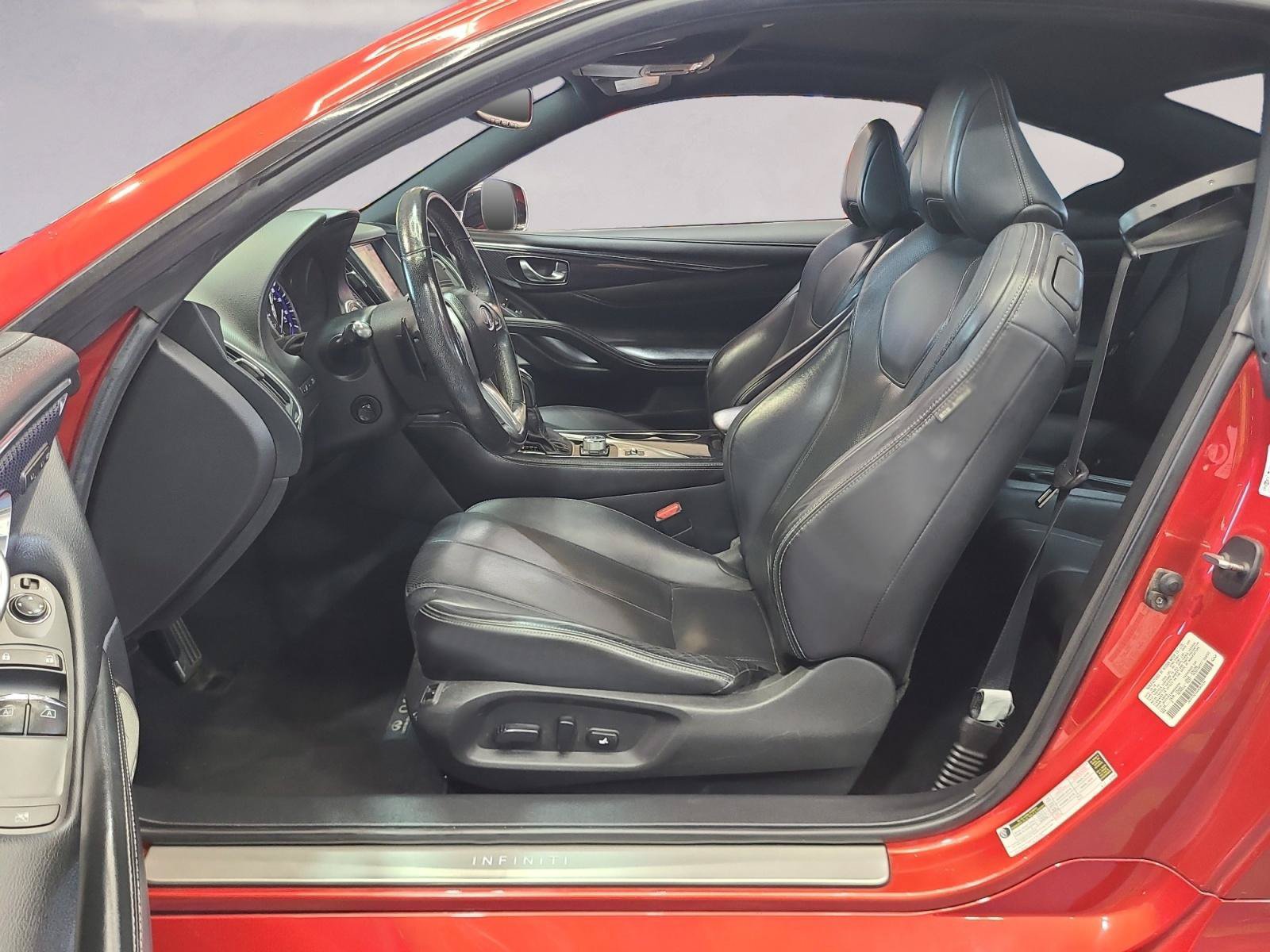 Used 2019 INFINITI Q60 Red Sport 400 w/ Cargo Package RWD image 11