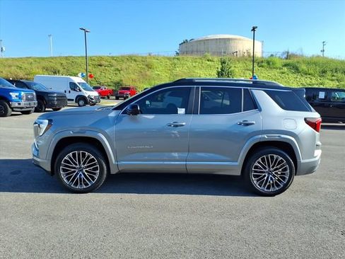 Used 2026 GMC Terrain Denali AWD/4WD image 11