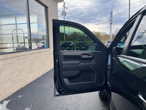 Used 2024 Chevrolet Silverado 1500 LT image 20