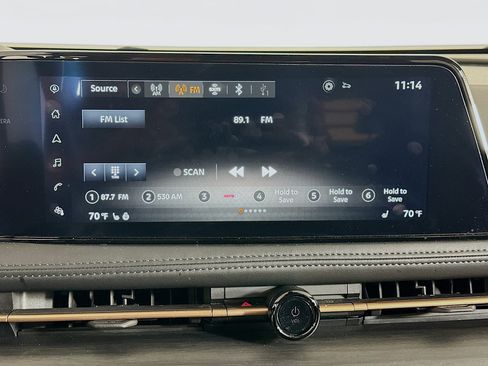 Used 2024 Nissan Ariya AWD image 21