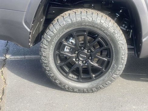 New 2026 Toyota Tundra SR5 AWD/4WD image 10