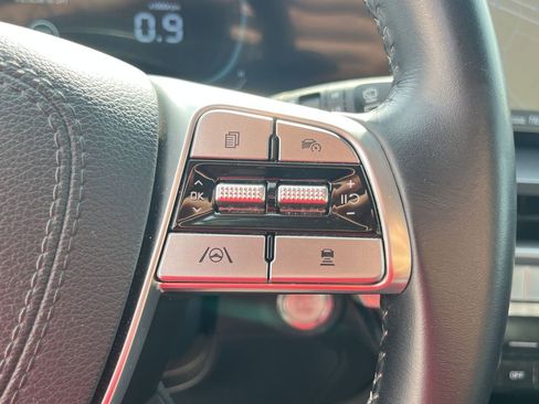 Used 2025 Kia Telluride S FWD image 22