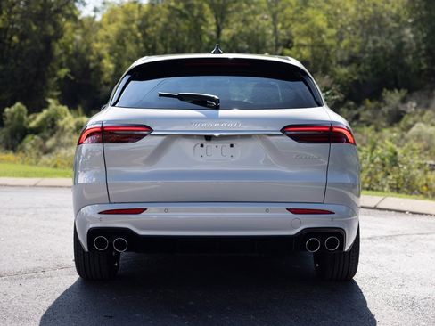 New 2025 Maserati Grecale GT image 7