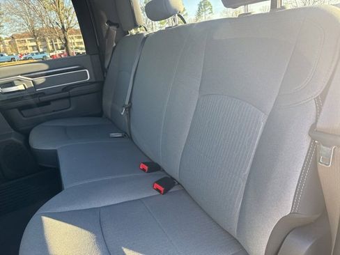 Used 2022 RAM 2500 Big Horn image 31