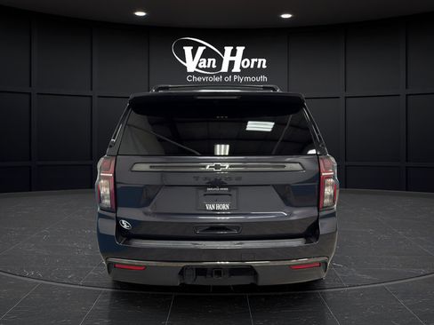 Used 2022 Chevrolet Tahoe Z71 w/ Luxury Package AWD/4WD image 6