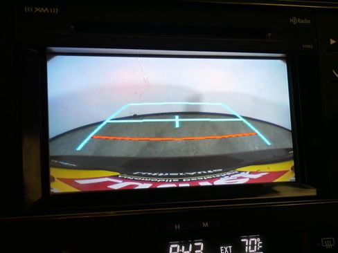 Used 2015 Toyota Avalon XLE Touring FWD image 33