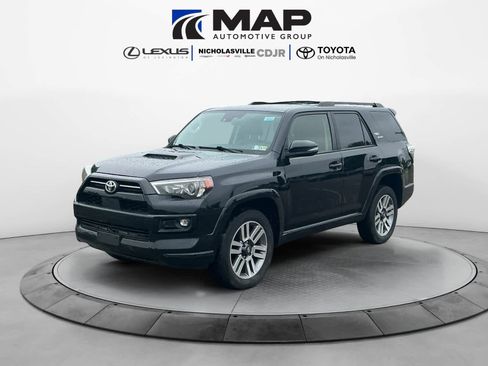 Used 2022 Toyota 4Runner TRD Sport w/ Technology Package AWD/4WD image 1