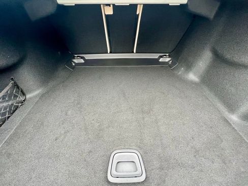 Certified 2023 Mercedes-Benz C 300 4MATIC Sedan image 31