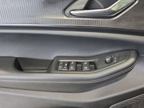 Used 2025 Jeep Grand Cherokee Altitude AWD/4WD image 20