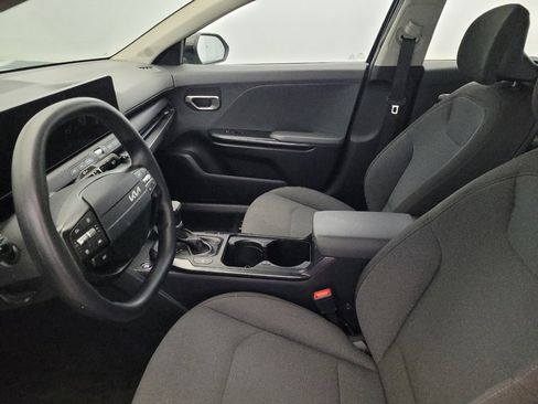 Used 2025 Kia K4 FWD image 17