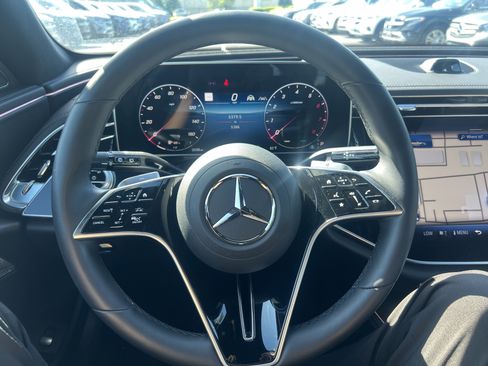 Used 2024 Mercedes-Benz E 450 4MATIC All-Terrain Wagon image 18