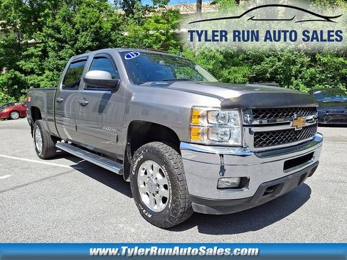 Used 2013 Chevrolet Silverado 2500 LTZ w/ LTZ Plus Package AWD/4WD image 1