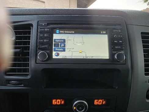 Used 2018 Nissan NV 3500 SL image 22