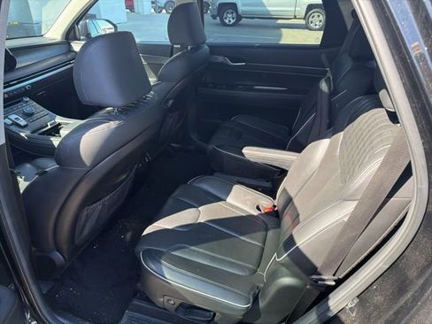 Used 2024 Hyundai Palisade Limited image 10