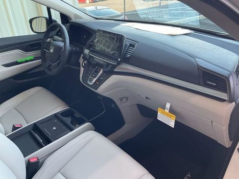 New 2026 Honda Odyssey EX-L image 24