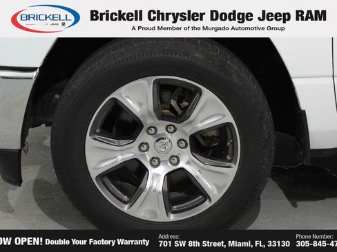 Used 2024 RAM 1500 Laramie RWD image 37