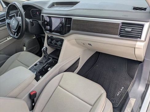 Used 2019 Volkswagen Atlas SEL FWD image 22