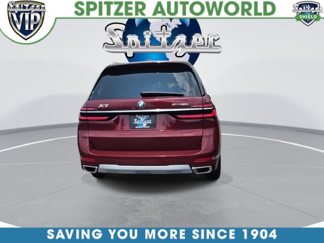 Used 2025 BMW X7 xDrive40i AWD/4WD image 4