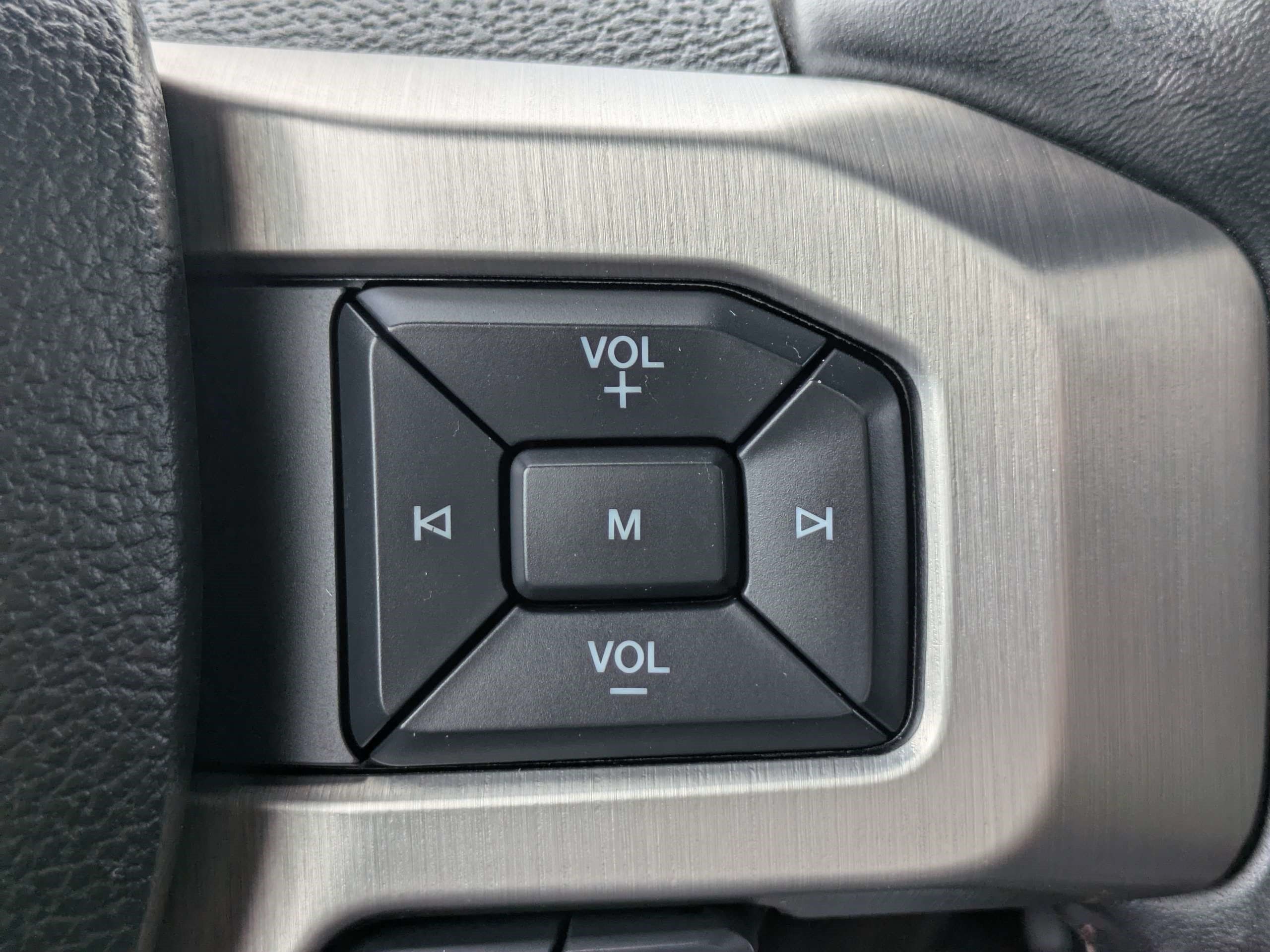 Used 2021 Ford F350 Platinum AWD/4WD image 29