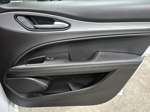 Used 2022 Alfa Romeo Stelvio Veloce image 55