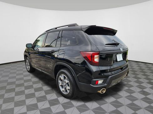 Certified 2023 Honda Passport TrailSport image 3
