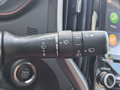 Used 2021 Subaru Ascent Limited w/ Technology Package AWD/4WD image 32