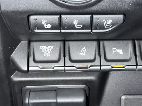 Used 2020 Chevrolet Silverado 2500 High Country image 44