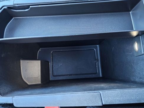 Used 2023 GMC Terrain SLE w/ Driver Convenience Package image 42