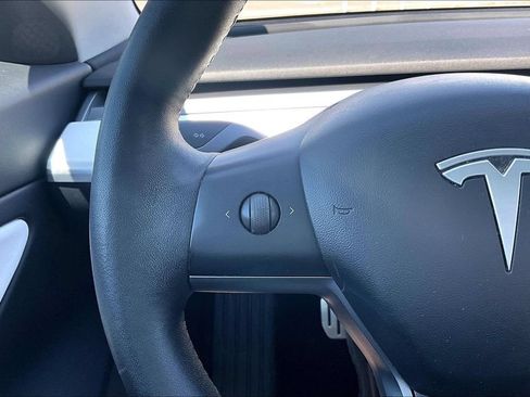 Used 2019 Tesla Model 3 Performance AWD/4WD image 18