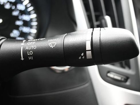 Used 2023 INFINITI Q50 Luxe w/ Cargo Package RWD image 23
