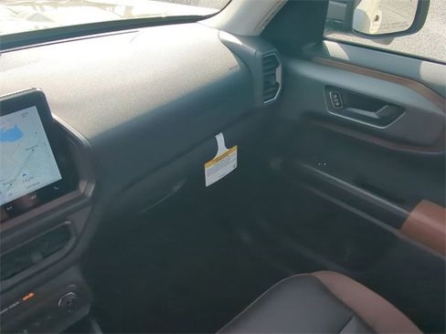 New 2025 Ford Bronco Sport Outer Banks w/ Outer Banks Tech Package+ image 18