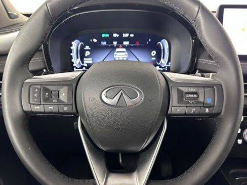 Certified 2025 INFINITI QX60 Luxe w/ Vision Package image 15
