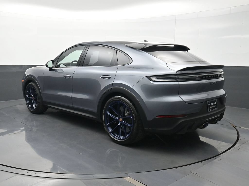 Certified 2026 Porsche Cayenne Turbo GT AWD/4WD image 3