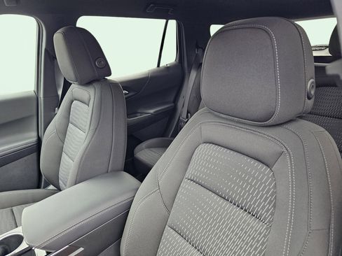 New 2026 Chevrolet Equinox LT FWD image 12