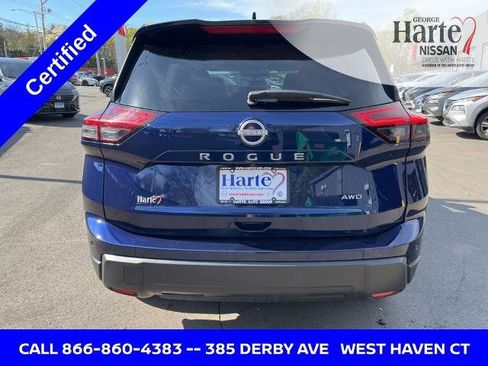 Certified 2025 Nissan Rogue SV AWD/4WD image 4