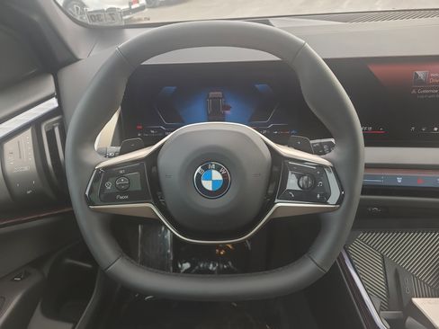 Used 2025 BMW X3 xDrive30i w/ Premium Package image 23