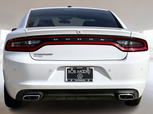 Used 2022 Dodge Charger SXT image 4