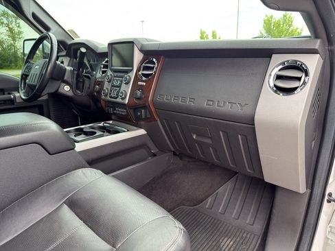 Used 2015 Ford F250 Lariat w/ Chrome Package AWD/4WD image 51