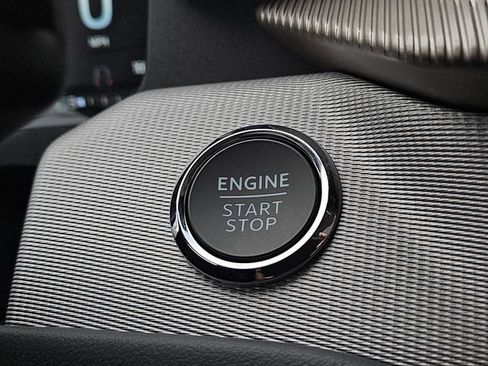 New 2025 Ford Explorer Active image 16