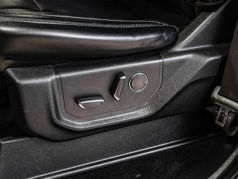 Used 2019 Ford F250 Lariat w/ Lariat Value Package image 28