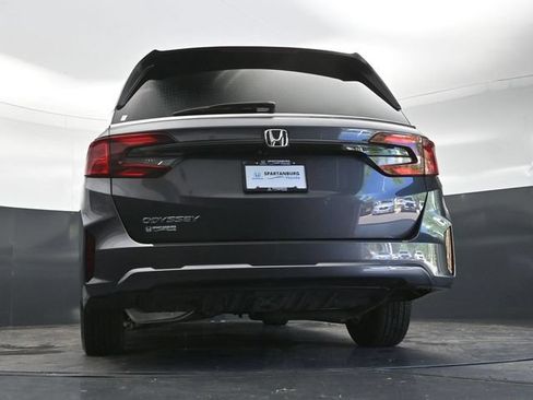 Certified 2025 Honda Odyssey EX-L image 30
