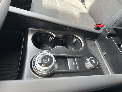 New 2026 Ford Explorer Active AWD/4WD image 35