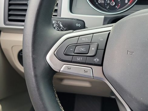 Used 2021 Volkswagen Atlas SE FWD image 9