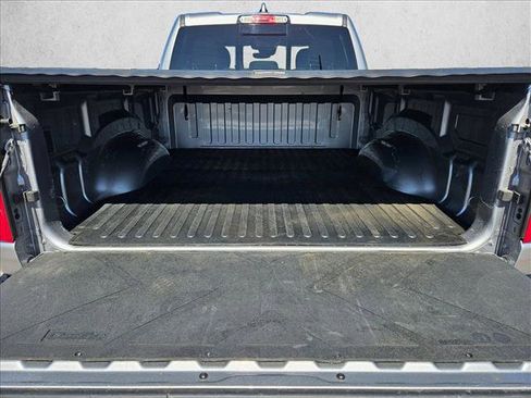 Used 2025 RAM 1500 Big Horn RWD image 6